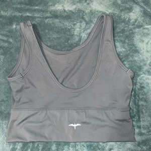 Iwa company sports bra